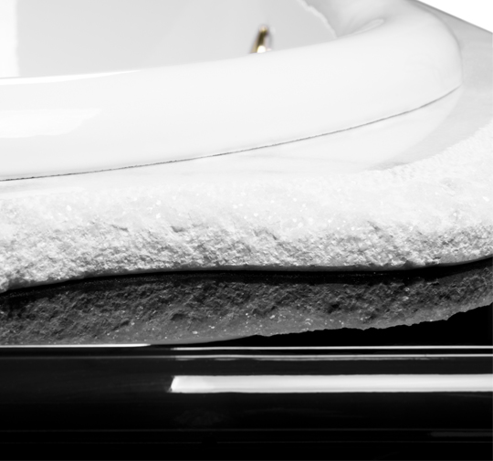 PETRA | Bathtub Modern Design by Maison Valentina