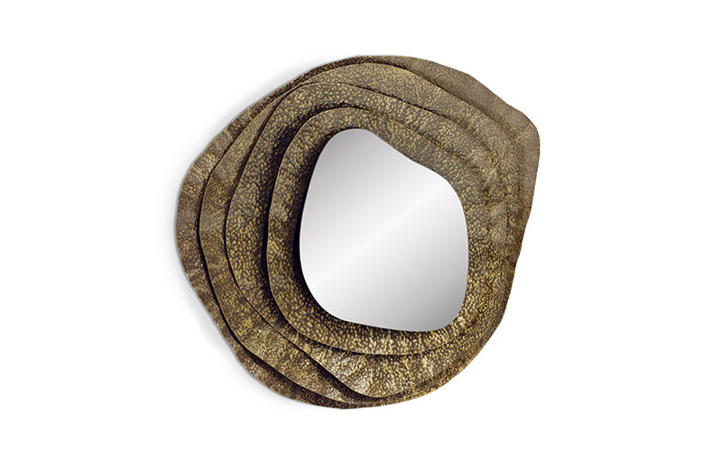 KUMI II | Hammered Aged Brass Mirror Contemporary Design by BRABBU